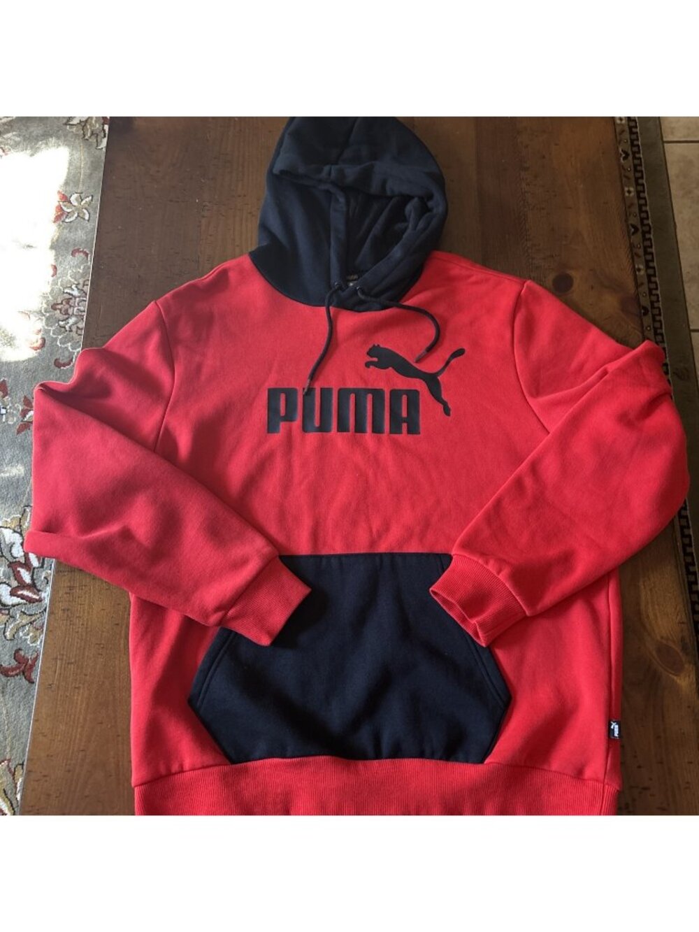 PUMA Men’s Hoodie Sweatshirt Size Large Red & Black Logo Front Pouch